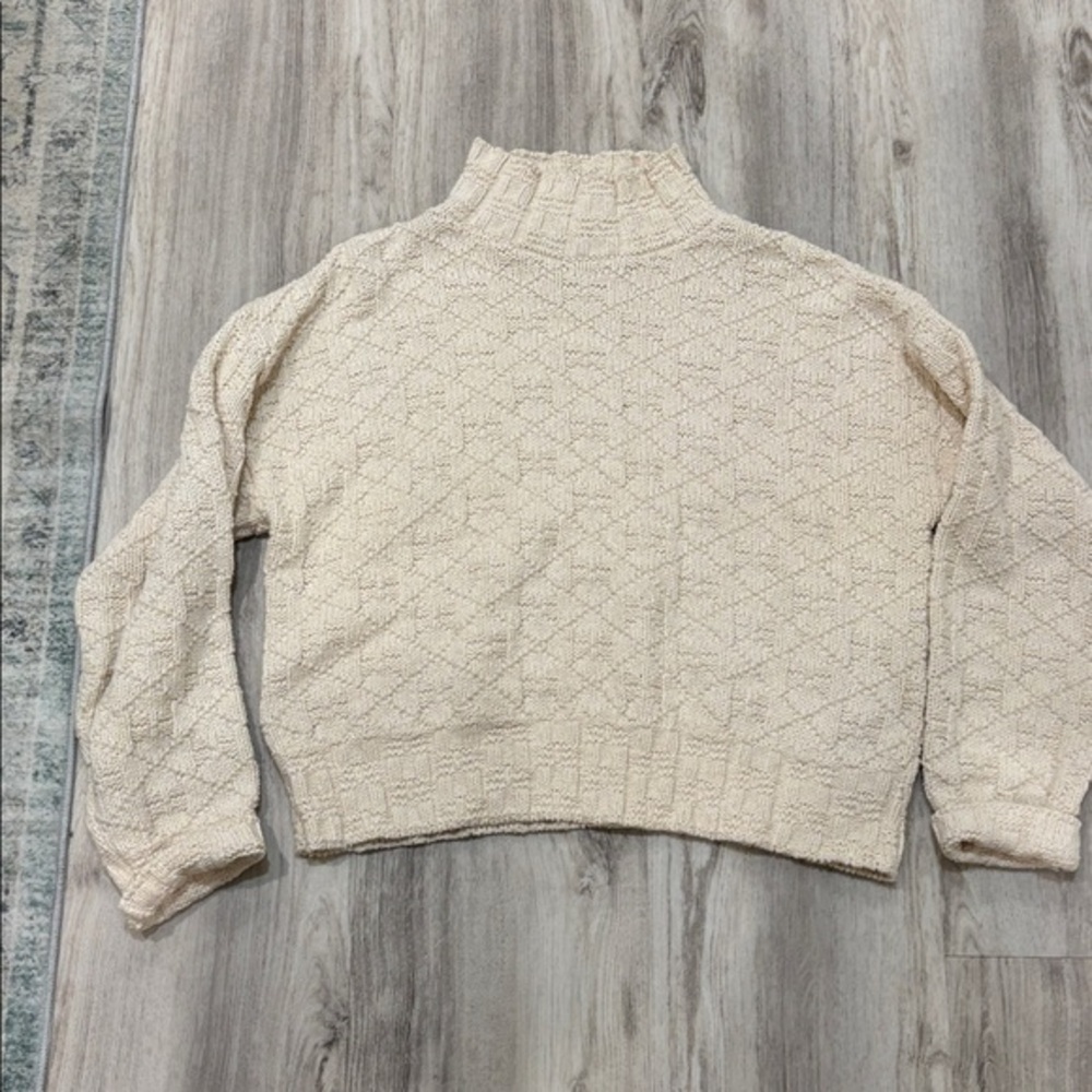 Vintage Cream Knit Turtleneck Sweater 100% cotton beige size medium